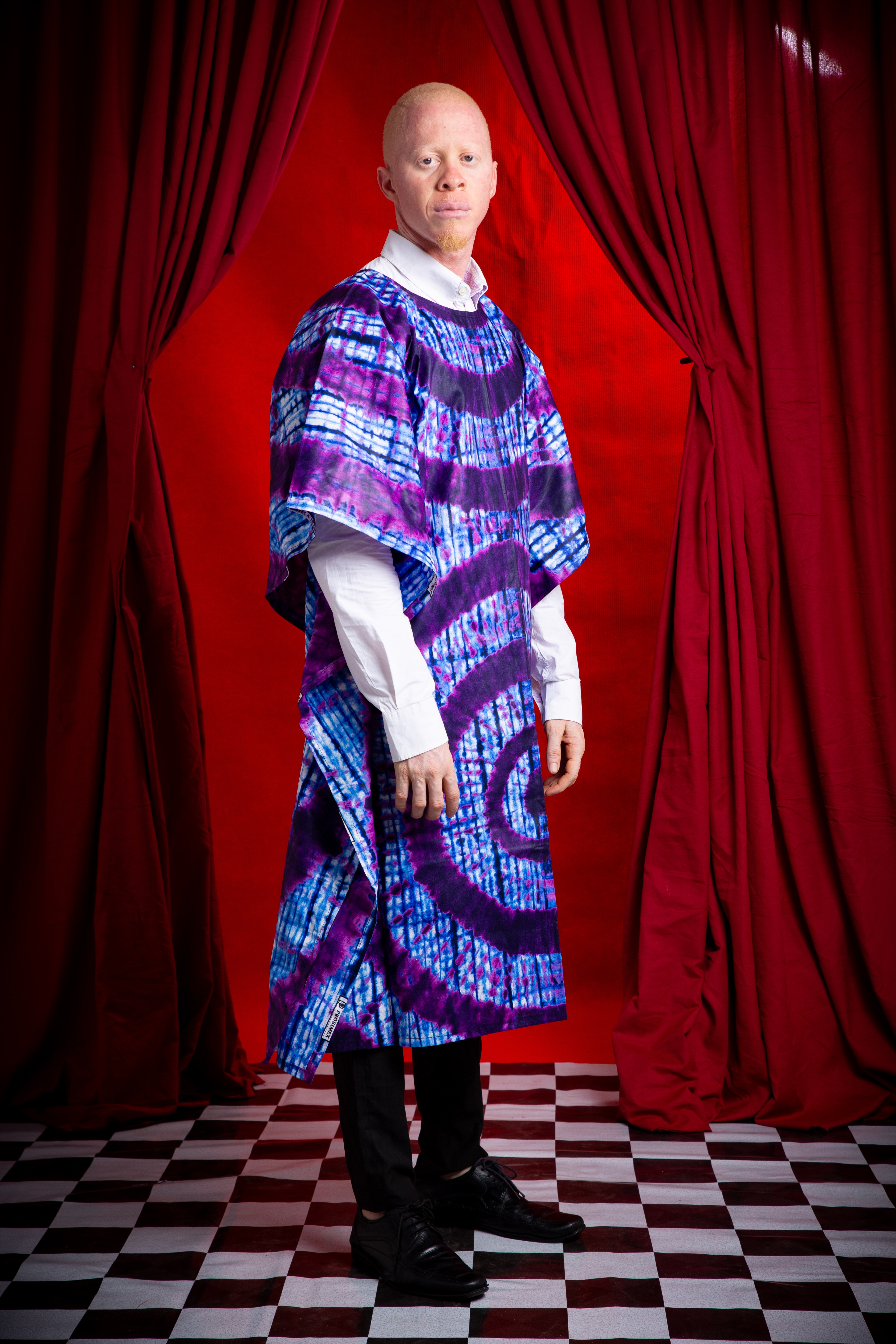 Image 2 of Ela purple cotton batik unisex boubou (TEGUE)