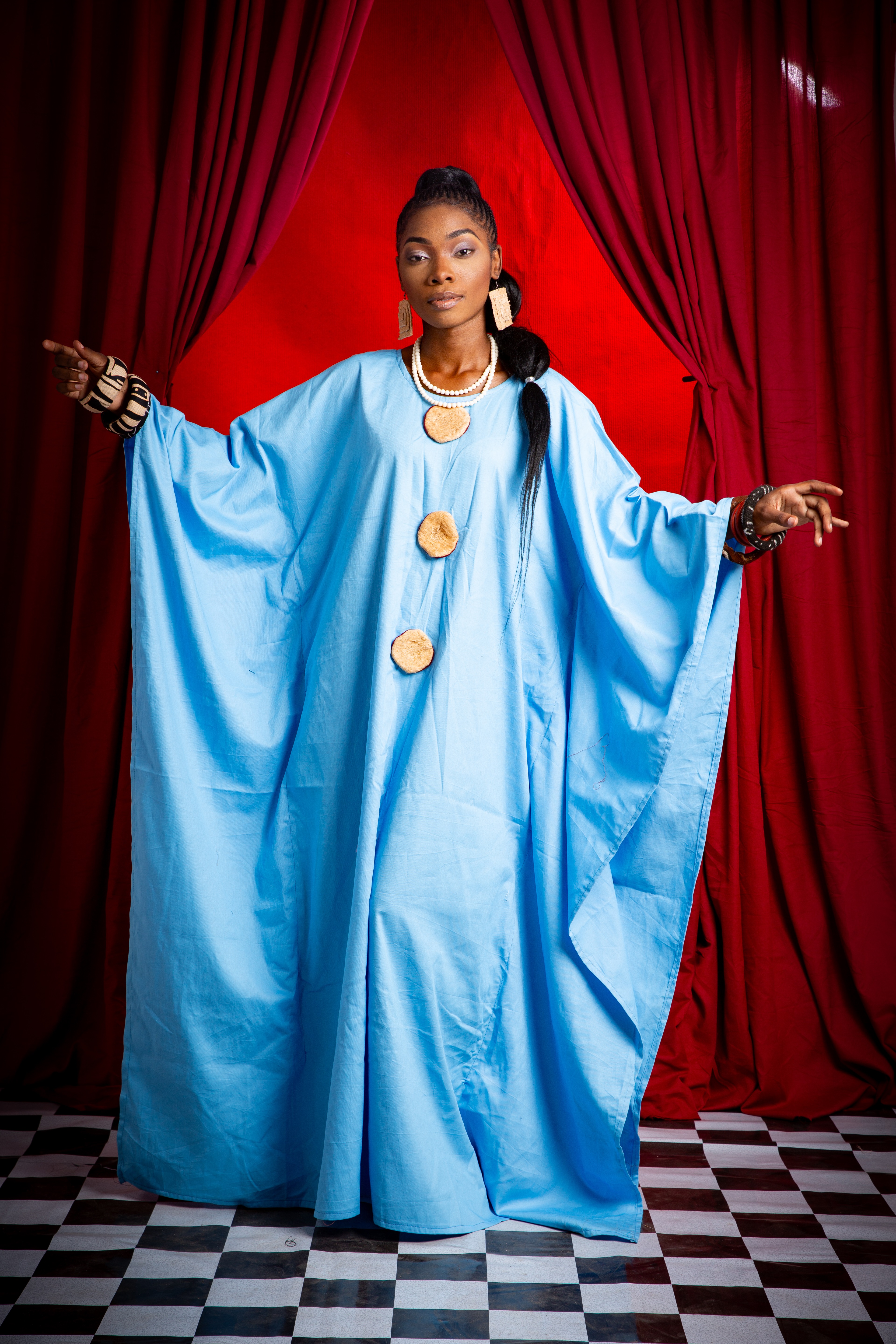 Image 1 of Nden bobo blue cotton boubou dress with obom decorations (TEGUE)